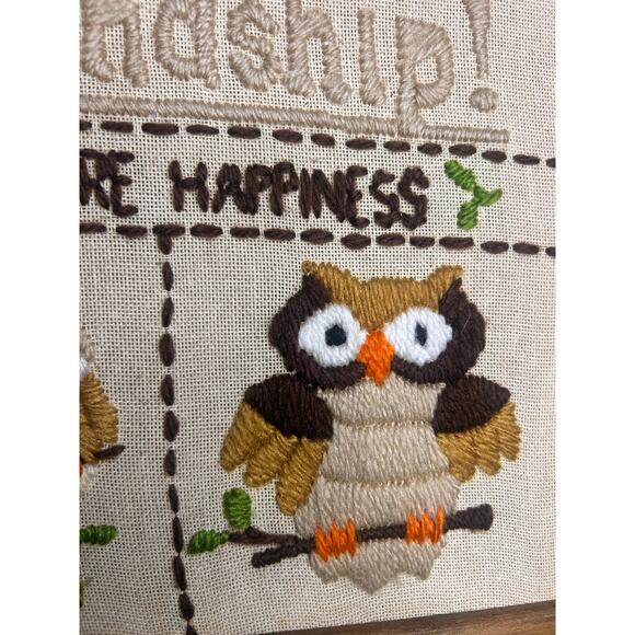 Vintage Needlepoint Friendship‎ Love Happiness Owl Picture - Picture 2 of 6